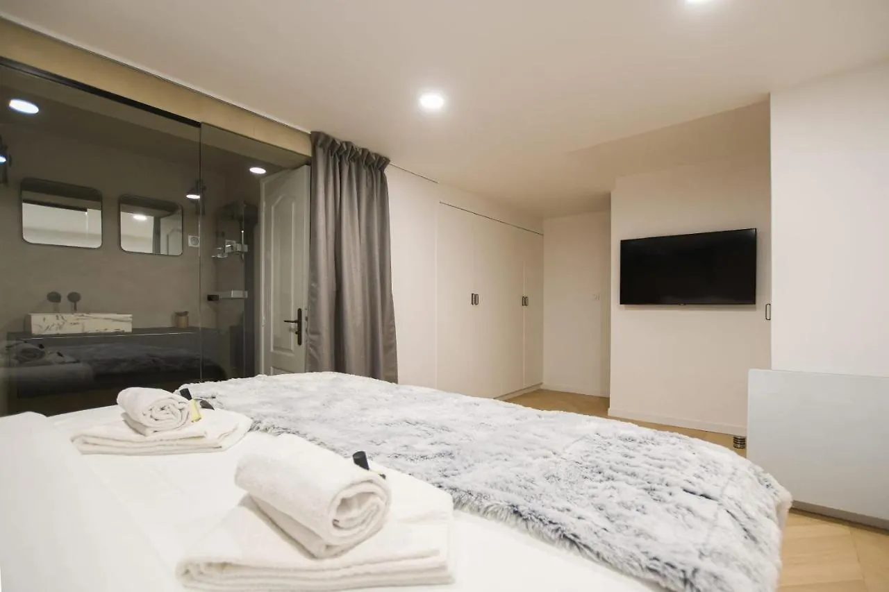 Guestready - Beautiful Apartement For 6 - Champs Elysees * Paryż