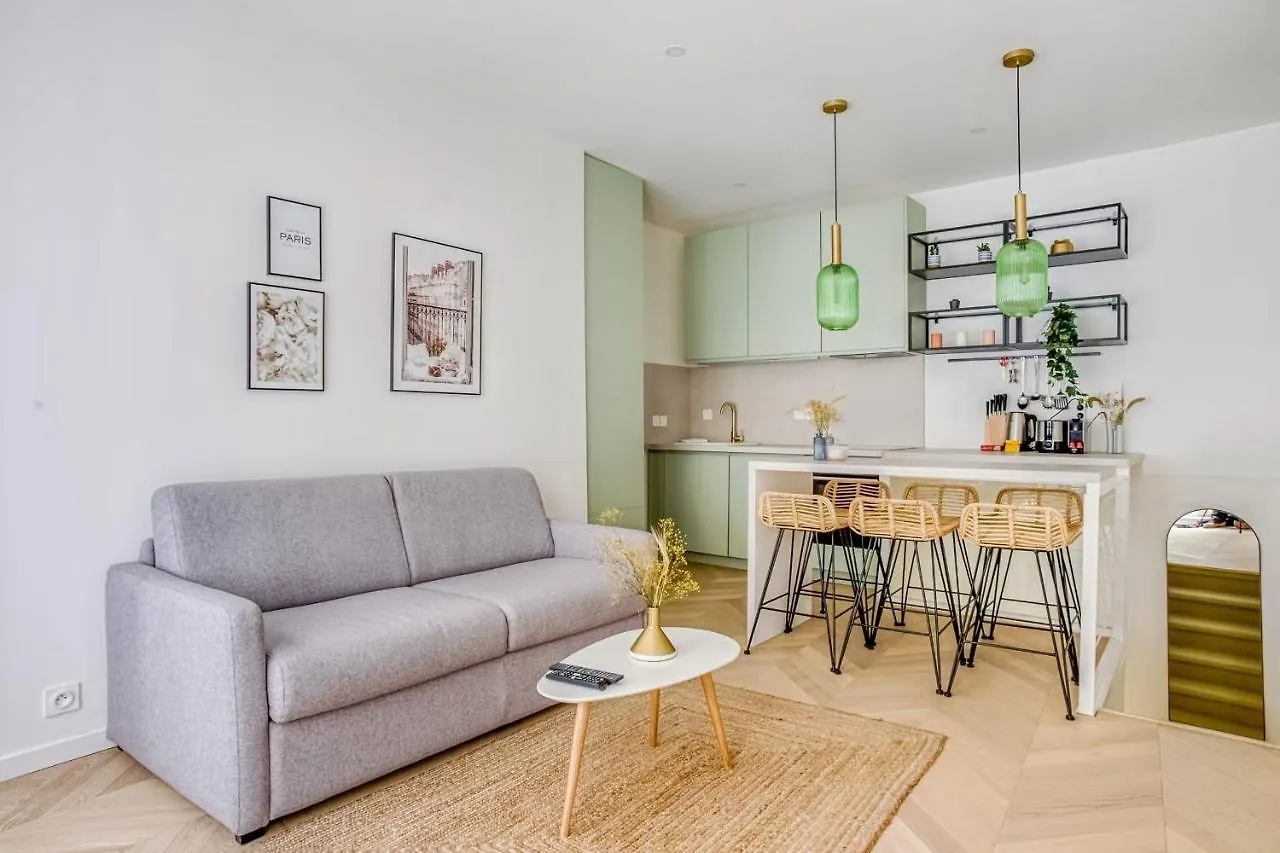 Guestready - Beautiful Apartement For 6 - Champs Elysees Apartament Paryż